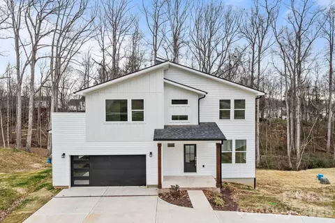 137 Wood Acre Dr, Mooresville, NC 28115