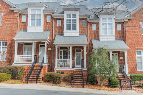 4941 S Hill View Dr, Charlotte, NC 28210