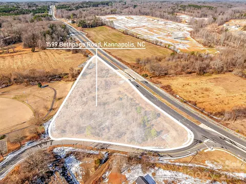 1599 Bethpage Rd, Kannapolis, NC 28081