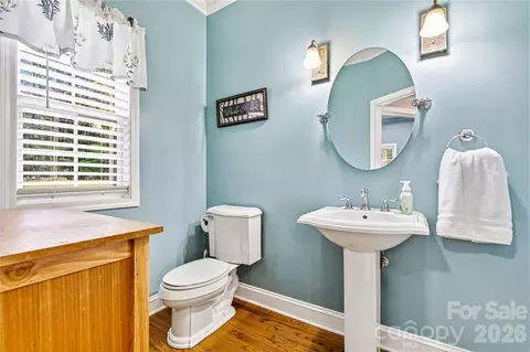 Bath - 1606 High Ridge Dr, Stanley, NC 28164 photo 5 of 5