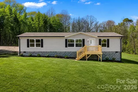 155 Little Egypt Ln, Taylorsville, NC 28681