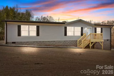 155 Little Egypt Ln, Taylorsville, NC 28681