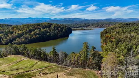 109 Blue Ridge Parkway #109, Marion, NC 28752
