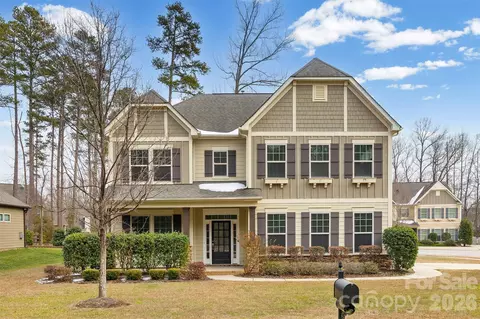 6013 Hyde Park Dr, Indian Trail, NC 28079