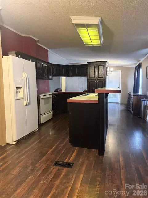 Kitchen - 895 Cooper Rd, Salisbury, NC 28147 photo 2 of 4