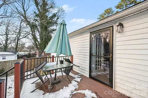 Exterior - 127 E 11th St, Salisbury, NC 28144 photo 3 of 5