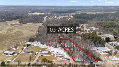 6399 Little Mountain 1 Rd #1, Sherrills Ford, NC 28673