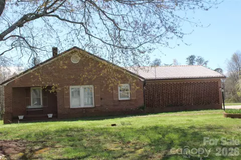 316 Drexel Rd, Morganton, NC 28655