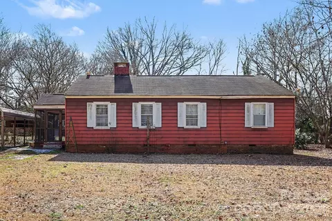 1048 Old Thompson Ave, Lancaster, SC 29720