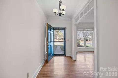 Entry Way - 100 Martin St, Davidson, NC 28036 photo 2 of 4