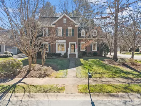 Exterior - 100 Martin St, Davidson, NC 28036 photo 1 of 7