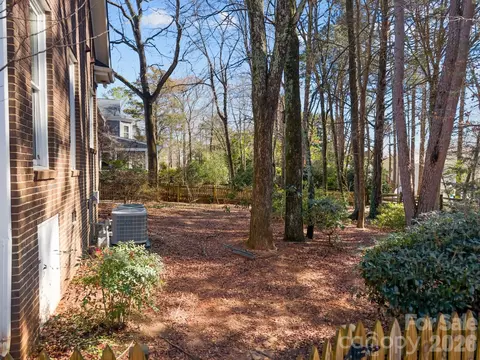Exterior - 100 Martin St, Davidson, NC 28036 photo 6 of 7