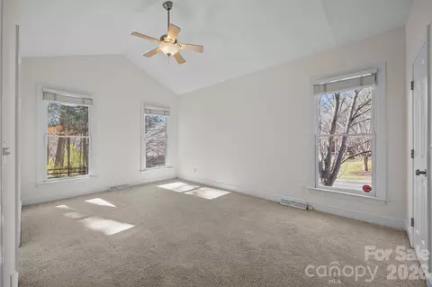Bedroom - 100 Martin St, Davidson, NC 28036 photo 1 of 6