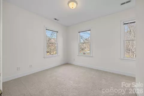 Bedroom - 100 Martin St, Davidson, NC 28036 photo 5 of 6