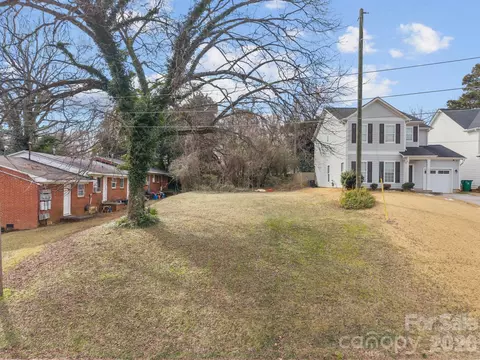 1434 Academy St, Charlotte, NC 28205