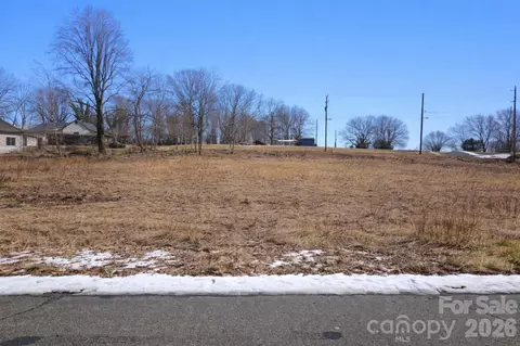 24 Alabama 2 Ave #2, Marion, NC 28752