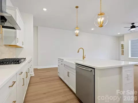 Kitchen - 574 Cape Cod Way, Rock Hill, SC 29732 photo 3 of 4