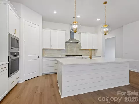 Kitchen - 574 Cape Cod Way, Rock Hill, SC 29732 photo 2 of 4