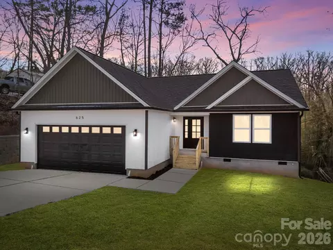 625 Fernwood Dr, Albemarle, NC 28001