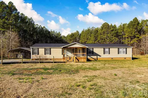 876 Mr Henry Rd, Mocksville, NC 27028