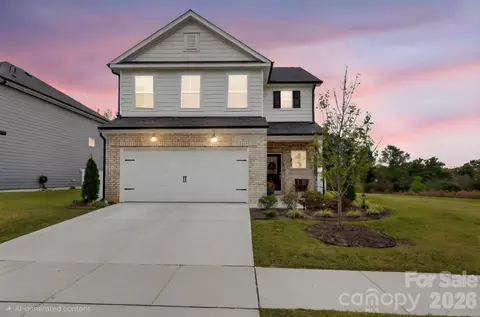 506 Donnegal Farm Dr, Fuquay-varina, NC 27526