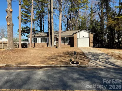 2507 Suffolk Ave, High Point, NC 27265