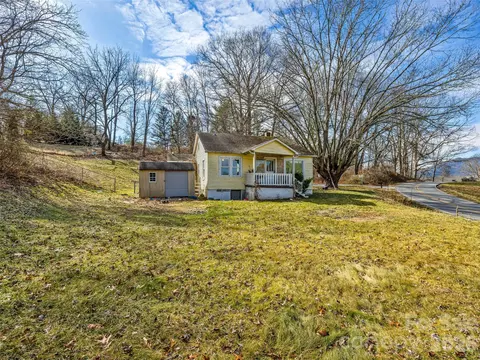 800 Murray Rd, Canton, NC 28716
