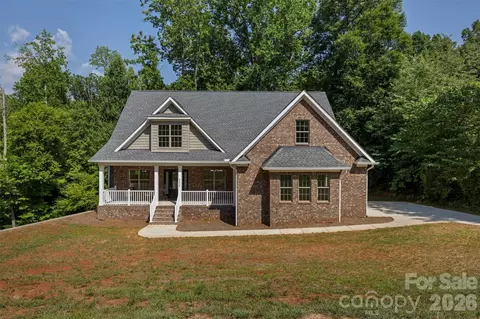 3408 Araglin Dr, Gastonia, NC 28056