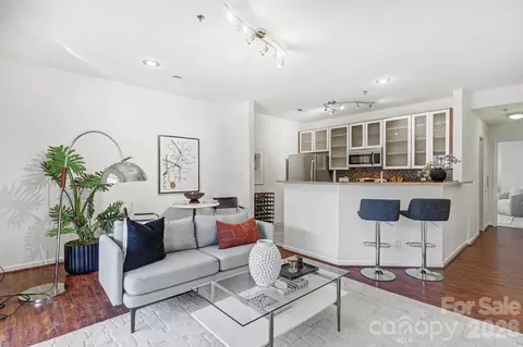 525 N Graham 3b St #3B, Charlotte, NC 28202