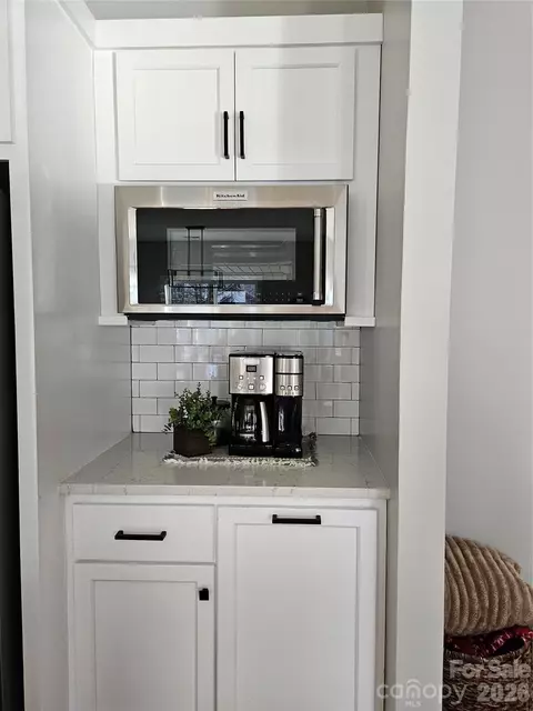 Kitchen - 6512 Medlin Rd, Monroe, NC 28112 photo 3 of 4
