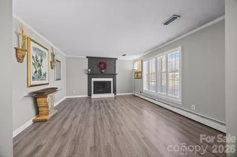 Living - 1329 Maxwell St, Salisbury, NC 28144 photo 2 of 5