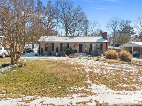 Exterior - 1329 Maxwell St, Salisbury, NC 28144 photo 4 of 13