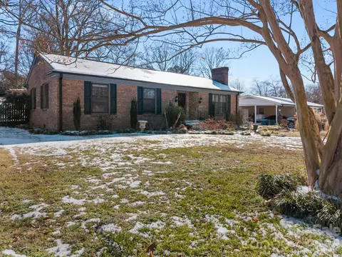 Exterior - 1329 Maxwell St, Salisbury, NC 28144 photo 8 of 13
