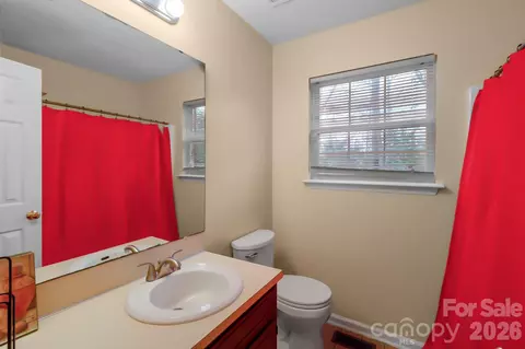 Bath - 134 East Ave, Monroe, NC 28110 photo 2 of 2