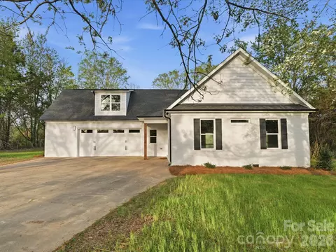 1491 Cedar Grove Rd, Clover, SC 29710