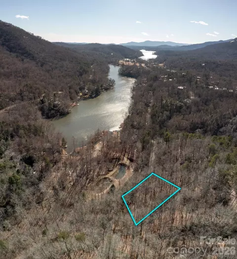 171 Deerfield 15 Dr #15, Lake Lure, NC 28746