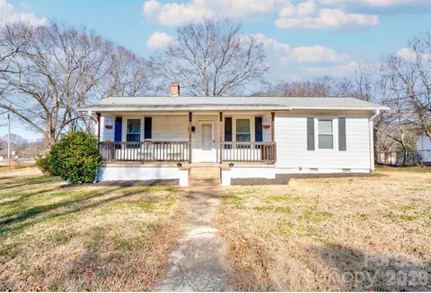 403 Whitener St, Shelby, NC 28152