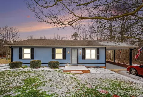202 Mauney Farm Rd, Cherryville, NC 28021
