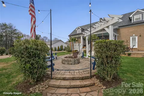 Exterior - 206 Cedar Dr, Salisbury, NC 28147 photo 9 of 13