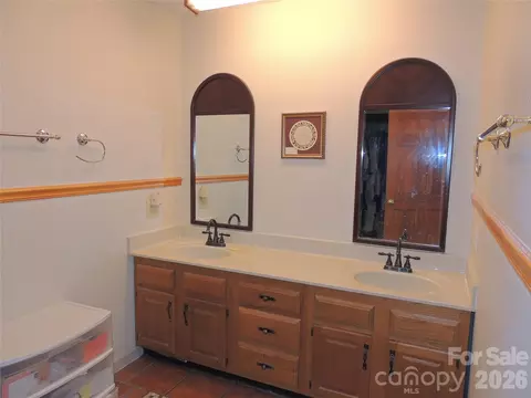 Bath - 256 Gable Hill Ln, Bostic, NC 28018 photo 1 of 7