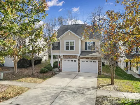 1441 Hammond Dr, Matthews, NC 28104