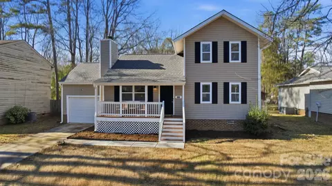 5019 Rolling Oak Ln, Charlotte, NC 28227
