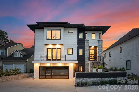 608 Ideal Way, Charlotte, NC 28203