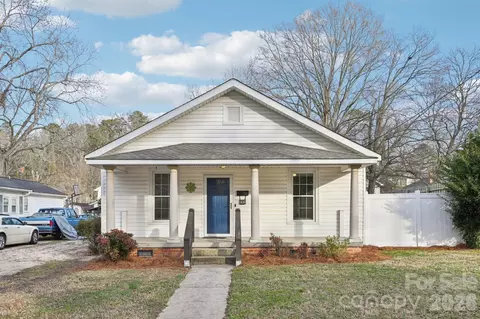 808 W B St, Kannapolis, NC 28081