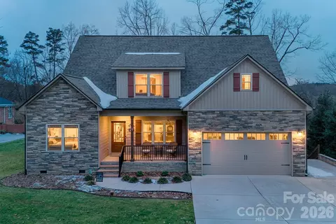 17913 Margie Ln, Norwood, NC 28128
