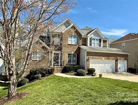152 Lighthouse Rd, Mount Holly, NC 28120