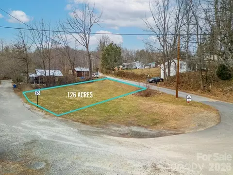 2 Hampton Road #2, Brevard, NC 28712