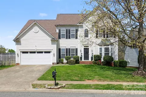 4132 Meadowview Hills Dr, Charlotte, NC 28269