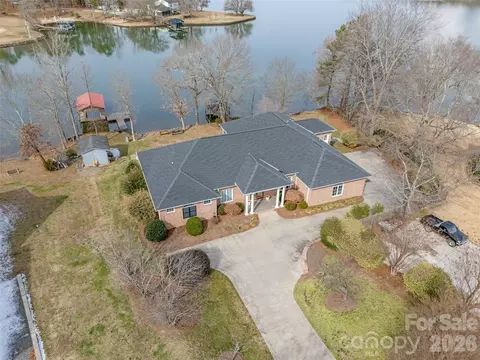 4504 Rinaldo Rd, York, SC 29745