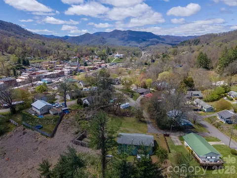 View/Area - 21 Queen St, Sylva, NC 28779 photo 4 of 4